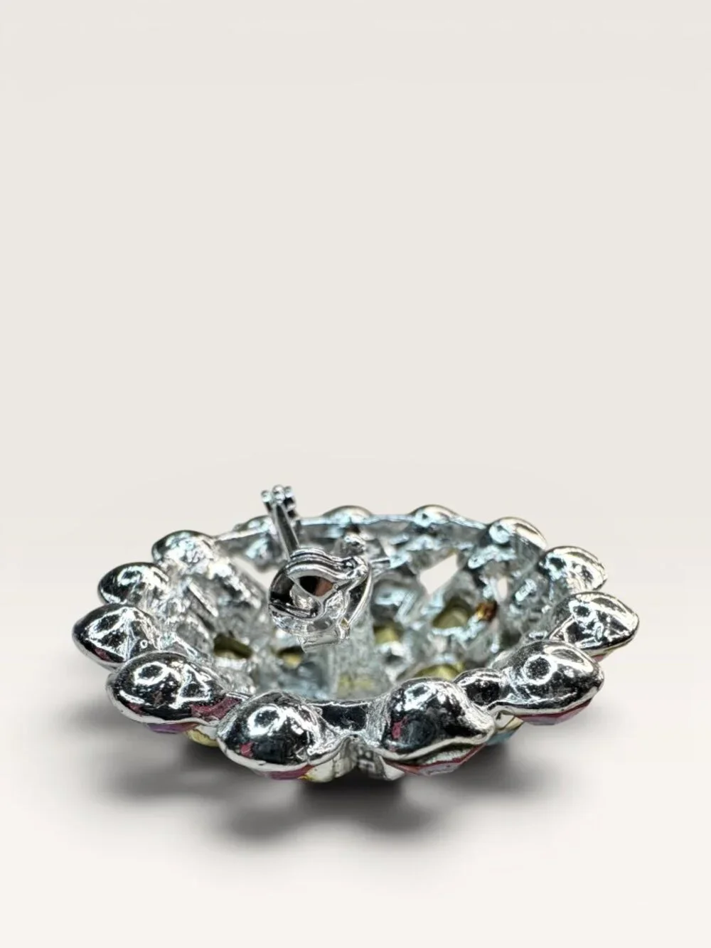 1960s Aurora Borealis Rhinestone Cluster Brooch Round Silver Tone Vintage